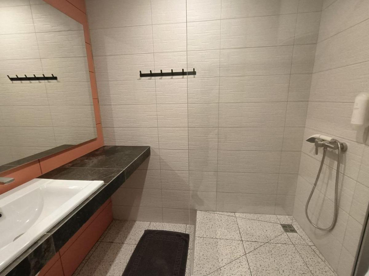 Appartement Жк Аржанова à Dnipro Extérieur photo